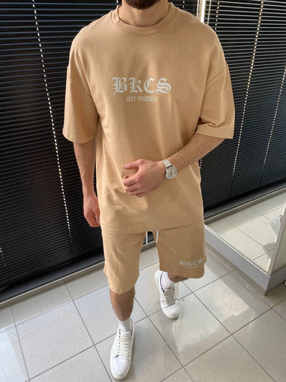 bkcs طقم رجالي