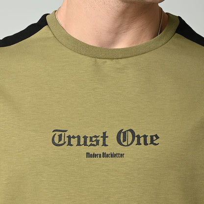 Trust One طقم